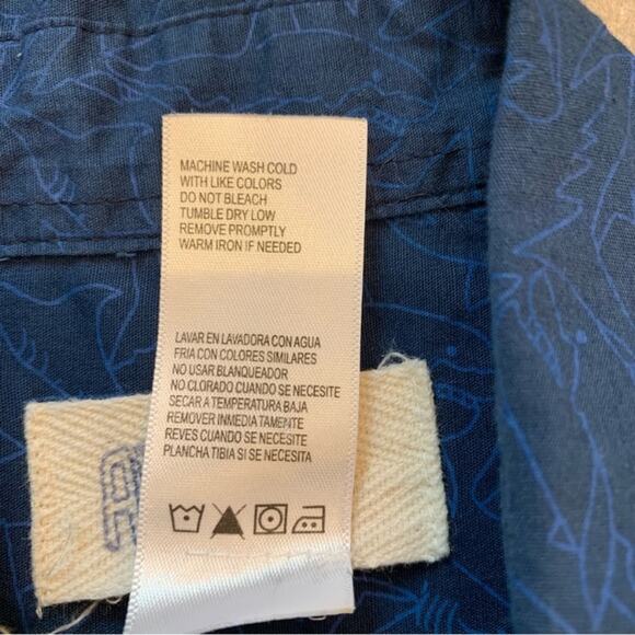 Alex & Jack Blue Shark Stencil Print Button Down Short Sleeve Shirt - Picture 6 of 7